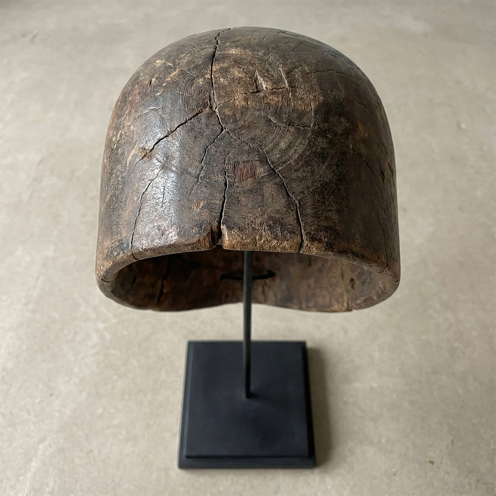 Ancient Gaze | Wood Sculpture